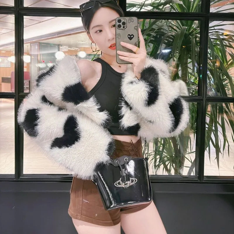 🍒Fur coats for women large collar jacket with love hearts eco-friendly furry coats chic trendy winter outerwear style versatile Fluffy Lovely