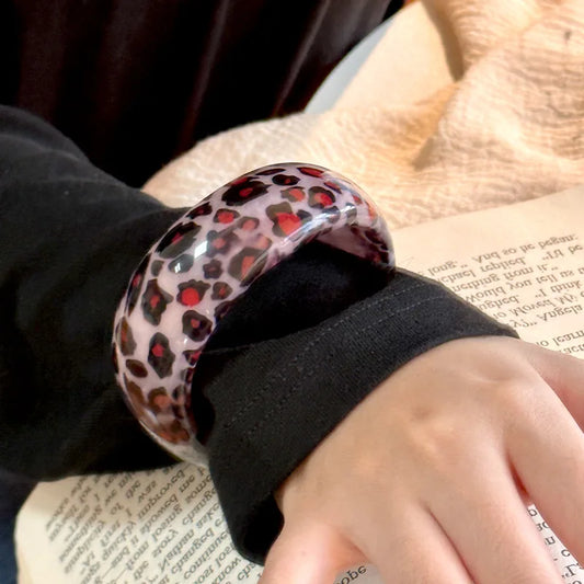 🍒Animal print bangles resin large cuff bangles for women wide chunky leopard print bracelet Irregulier jewellery Hand Yourself An Animal