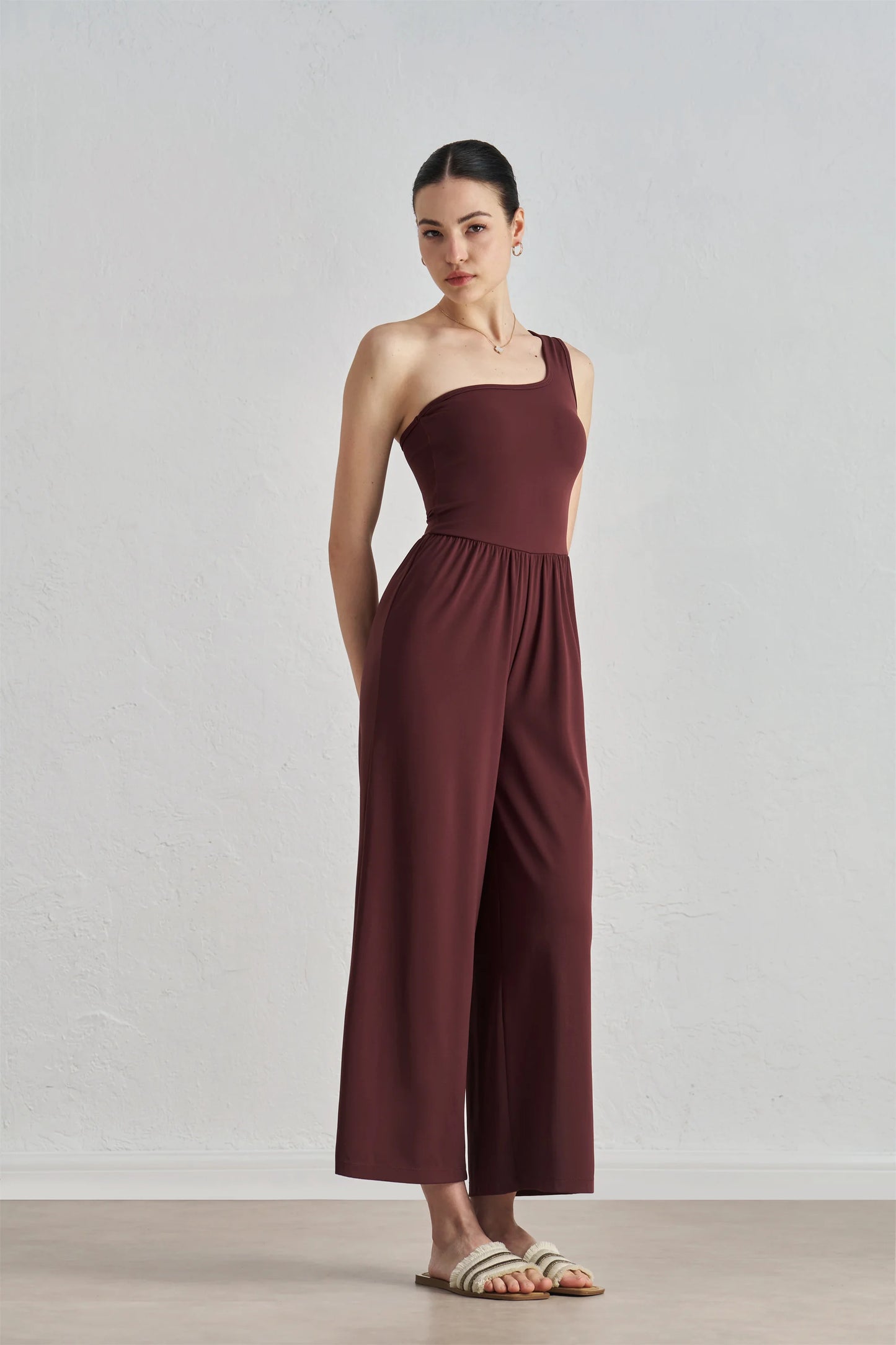 🍒Fashion design one shoulder Jumpsuit with cropped trousers  women stylish bodysuit backless fashion design clothing Get Jump-Suited For Sun