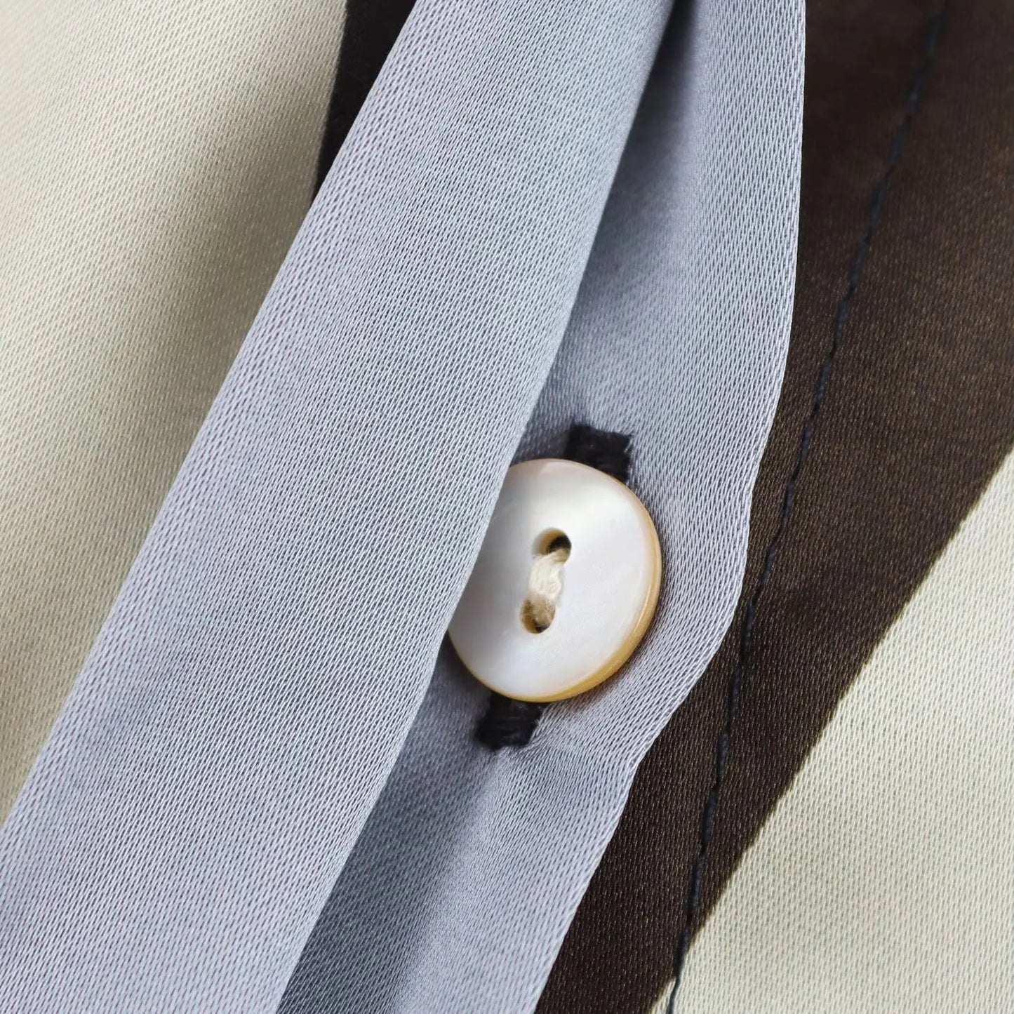 🍒Women's satin shirt lazy style casual simple lapel collar shirt button decoration printed light weight jacket for summer Multi- task