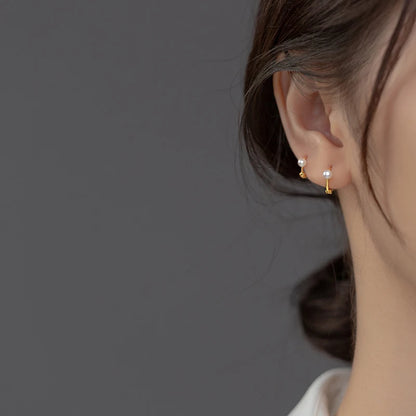 🍒925 Sterling silver fashion earrings pearl huggies natural pearl hoop earrings for women daughter wedding jewellery simple style Get This Gift Got