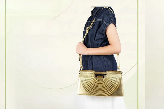 🍒Handwoven style Women's gold crossbody bag clutch handle occasion handbags smart casual strands pu material soft Texture triangle shape shoulder bag Strands Of Style