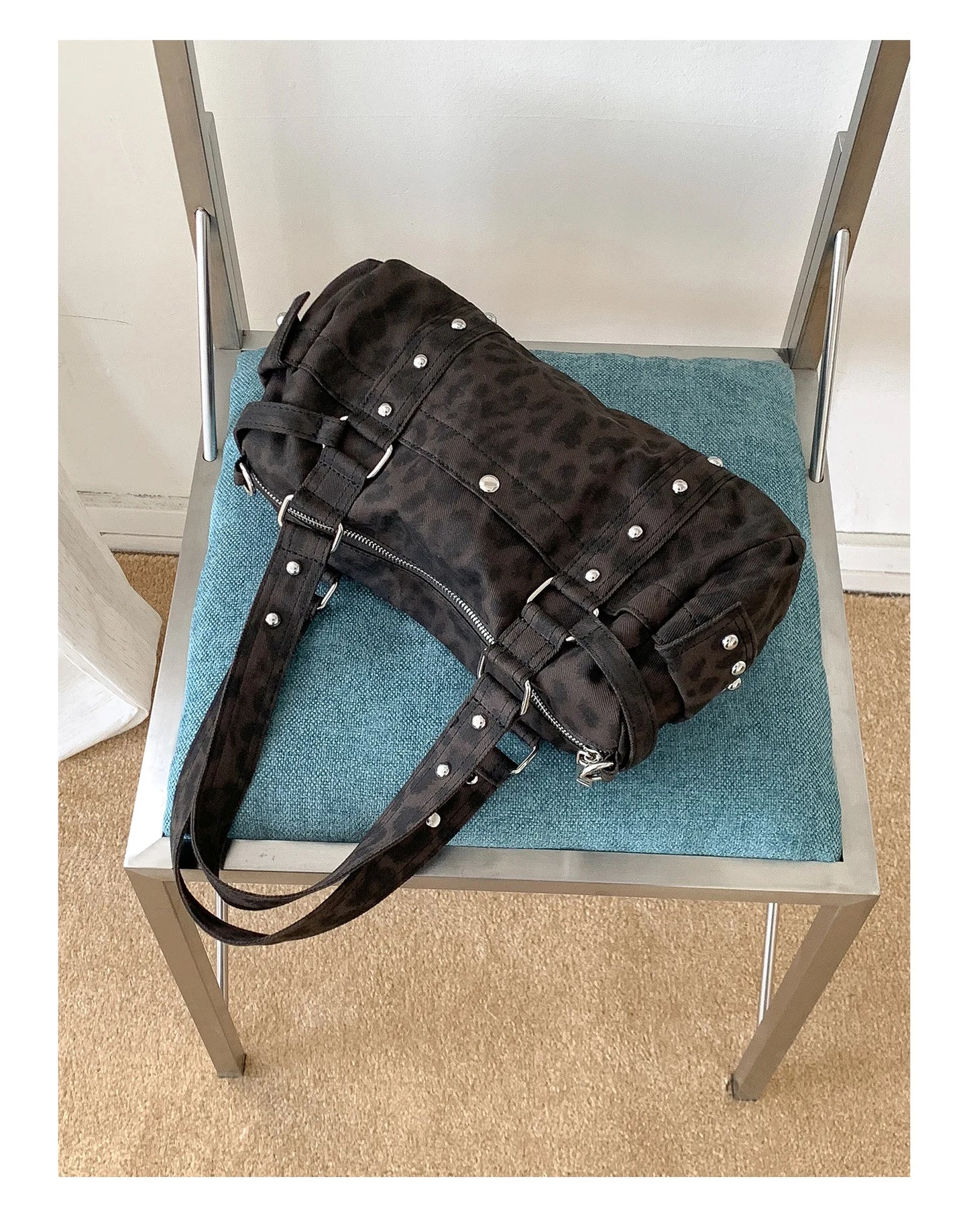 🍒Vintage leopard handbag rivet bag motorcycle barrel shaped crossbody bag boston casual female shoulder fashion totes  Jump On This Animal Its Barrels Of Fun