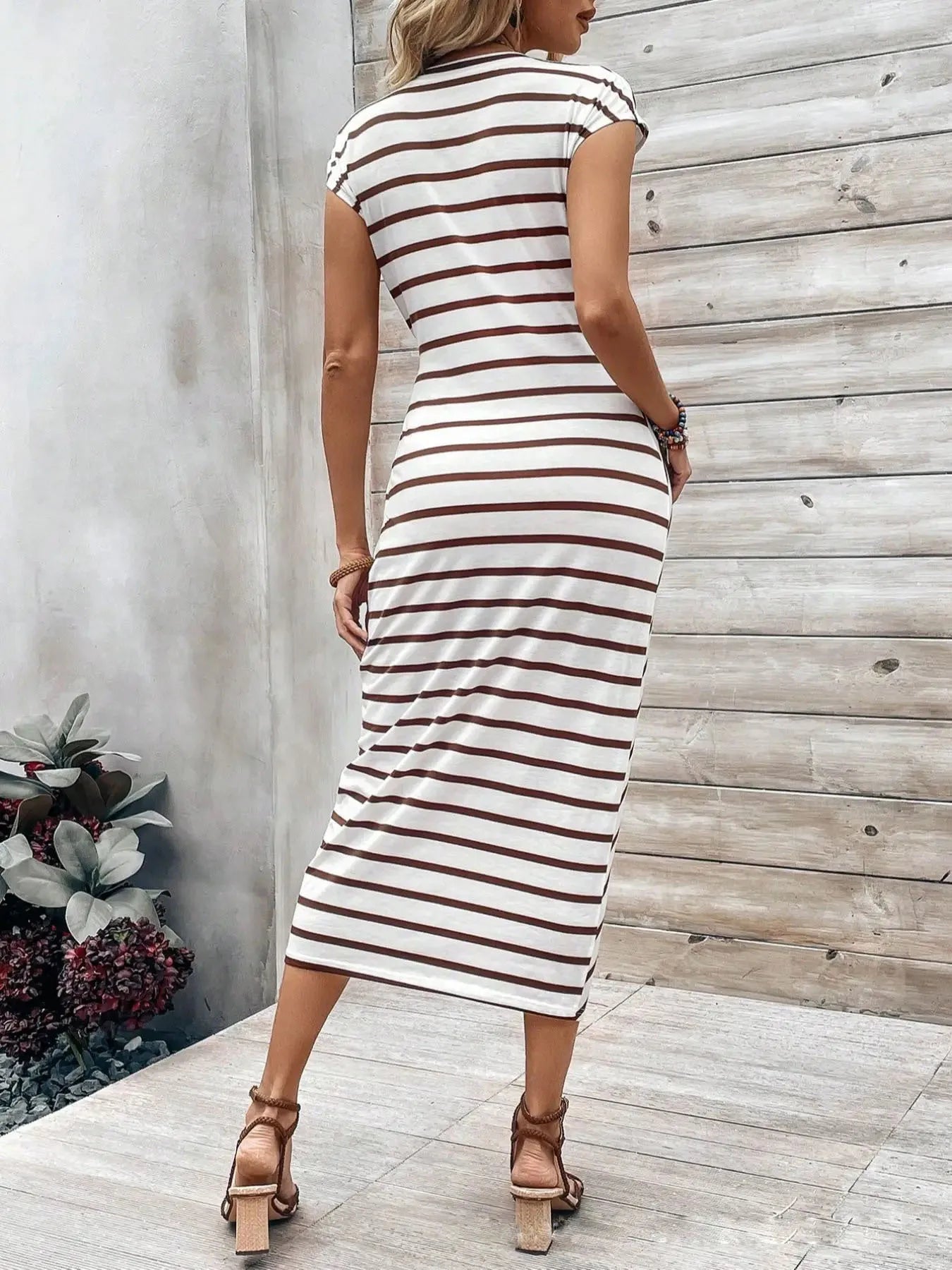 🍒Round neck striped dress long outfits for women summer fashion wear clothing high-end smart casual tie waist  outfit Play Smart And Look Smart In Smart Casual Stripes Sign This Line