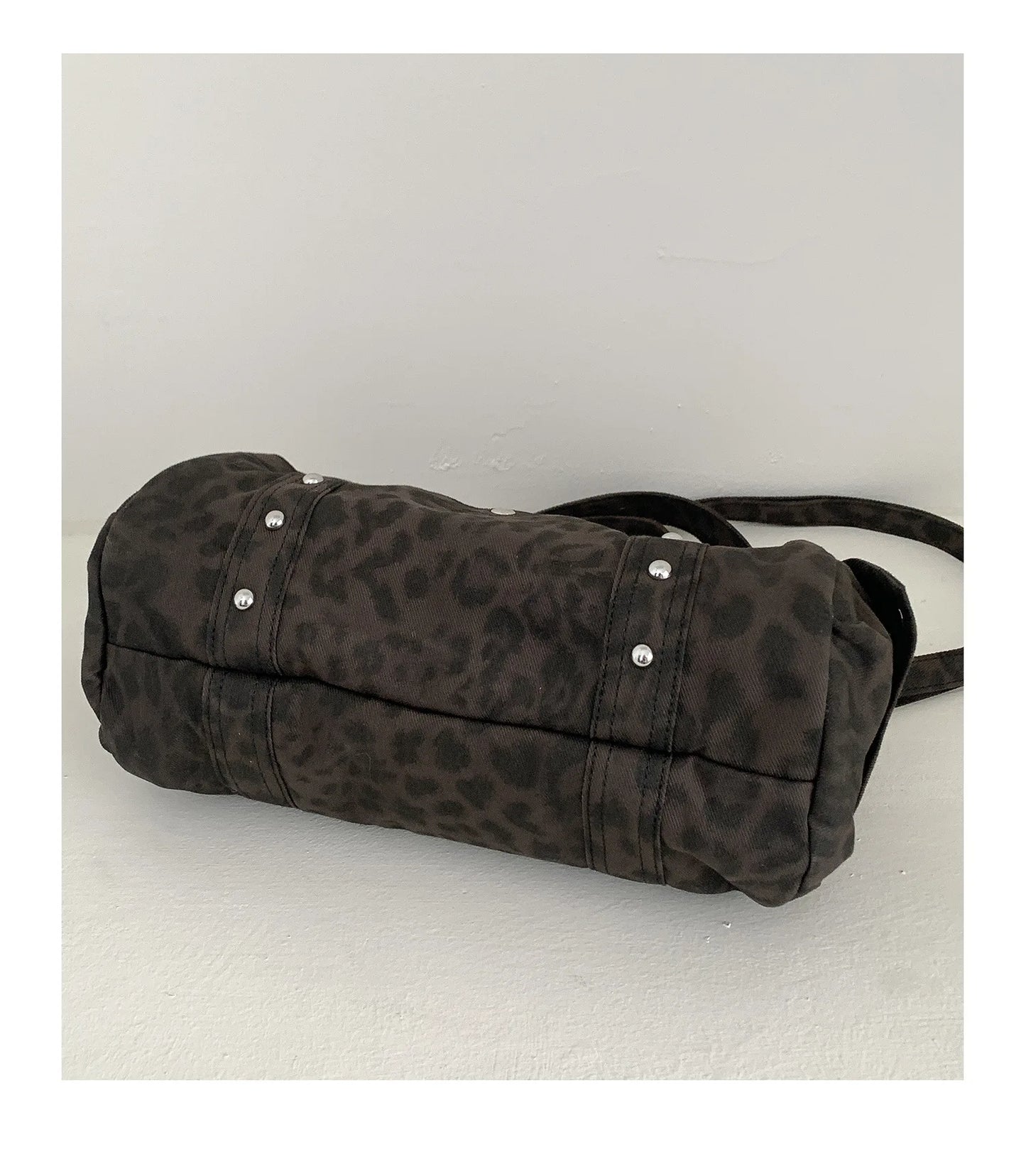 🍒Vintage leopard handbag rivet bag motorcycle barrel shaped crossbody bag boston casual female shoulder fashion totes  Jump On This Animal Its Barrels Of Fun