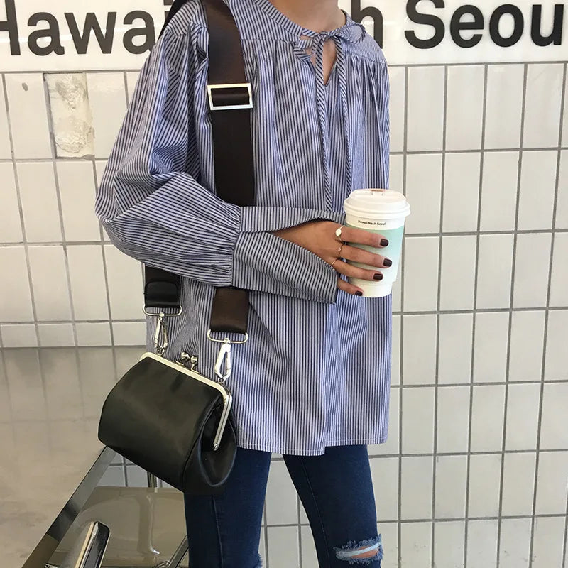 🍒Womens retro bag kiss lock shoulder crossbody bags for female clip top handbag purse smart casual bag for occasions You'll Never Purse Your Lips With A Cool Crossbody