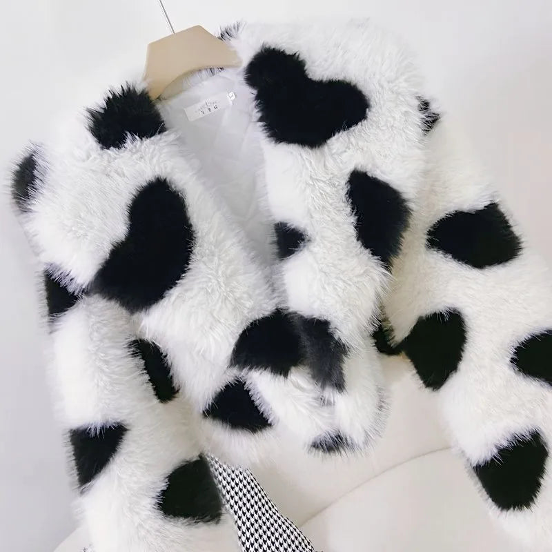 🍒Fur coats for women large  collar jacket with love hearts eco-friendly furry coats chic trendy winter outerwear style versatile Fluffy Lovely