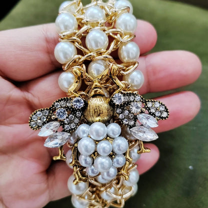 🍒Elastic pearl bracelet women's adjustable crystal bee bracelet  bangle party jewellery for occasions gift smart casual accessories Nice To Bee ' Wear