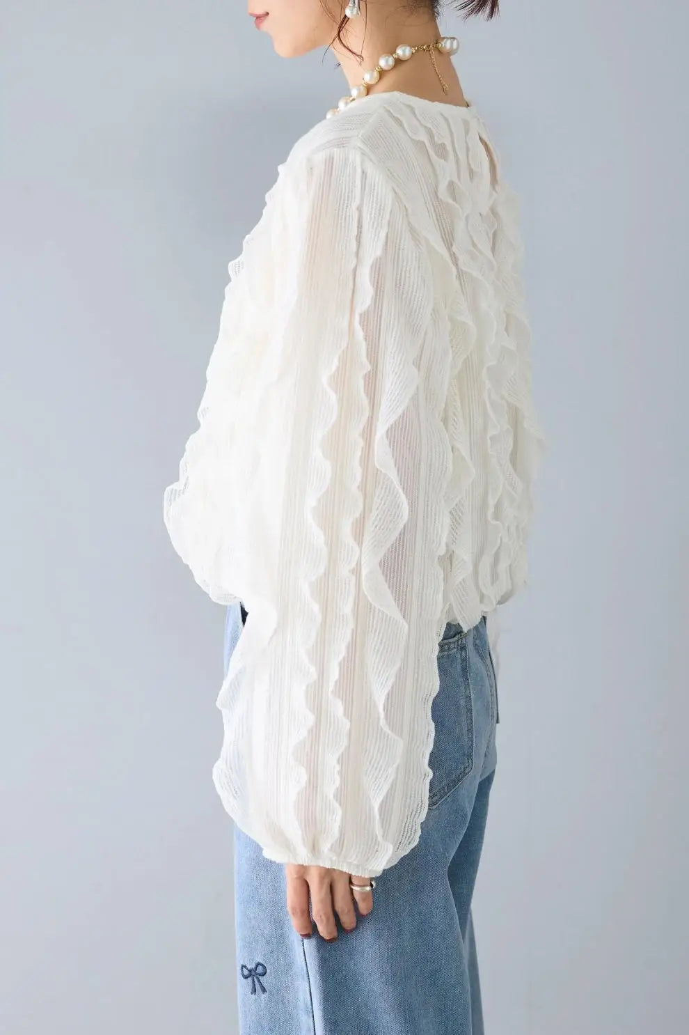 🍒Long slleeved ruffle blouse smart casual dress shirts niche ruffle edge round neck long sleeve party tops for women Get The Edge With A Ruffle