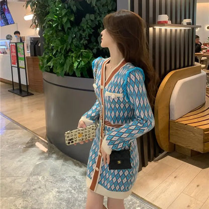 🍒Knitted dress for women v- neck autumn winter fashion french style clothing smart casual female outfit women diamond checkered clothing Playout Plaids