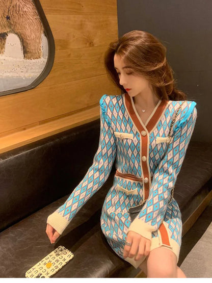 🍒Knitted dress for women v- neck autumn winter fashion french style clothing smart casual female outfit women diamond checkered clothing Playout Plaids