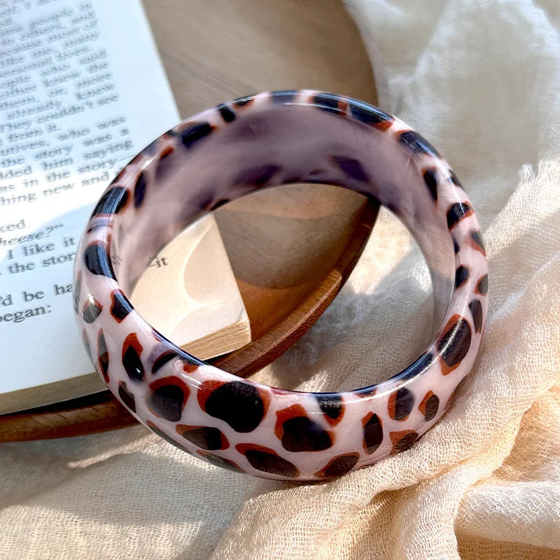 🍒Animal print bangles resin large cuff bangles for women wide chunky leopard print bracelet Irregulier jewellery Hand Yourself An Animal