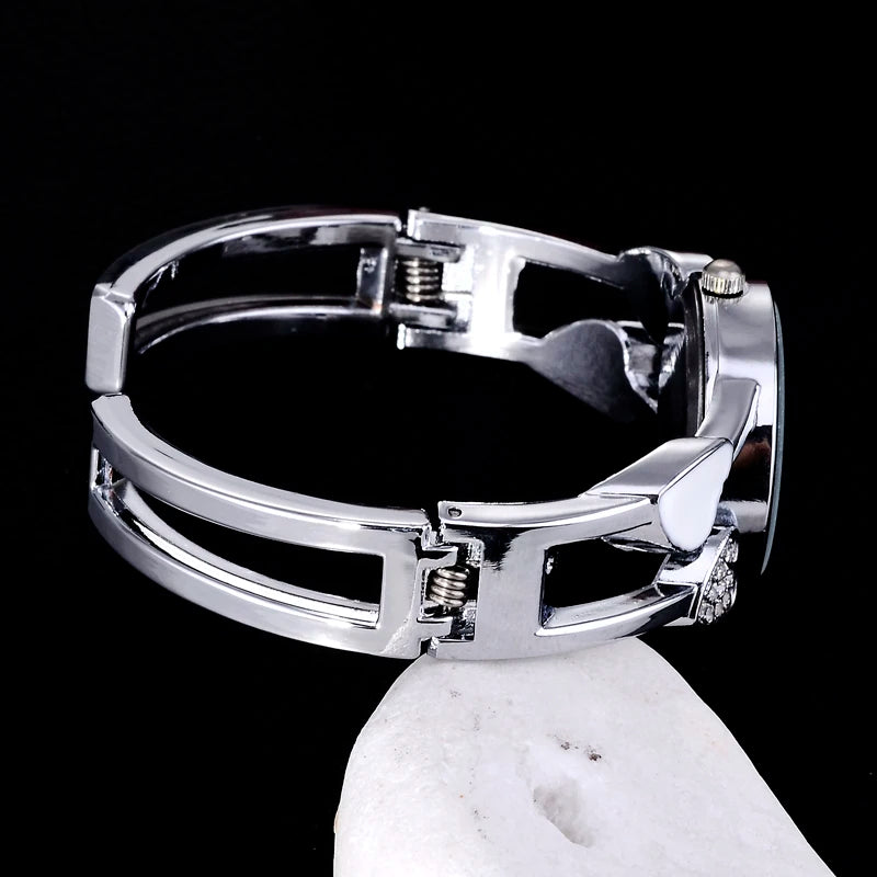 🍒Womens heart watch Design quartz fashion bangle silver classic crystal Stainless Steel colour face wristwatch smart casual jewellery   Watch This Bang For Your Buck