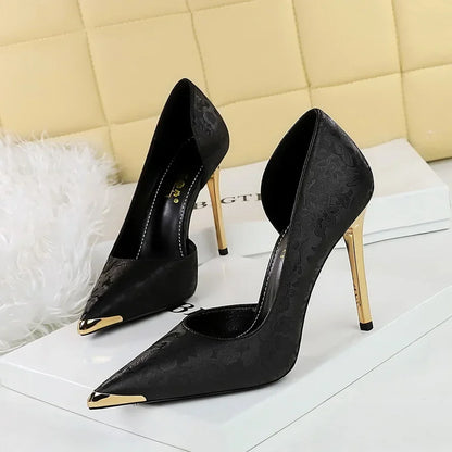 🍒Pointed heels metal tipped front party shoes evening pumps footwear women’s fashion luxury high heels embossed wedding shoes banquet special occasion Golden Tip Get These Gold Tips