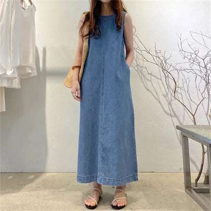 🍒Sleeveless denim long dress for women fashion round neck denim maxi dress outfit a-line with pockets casual wear loose summer clothing