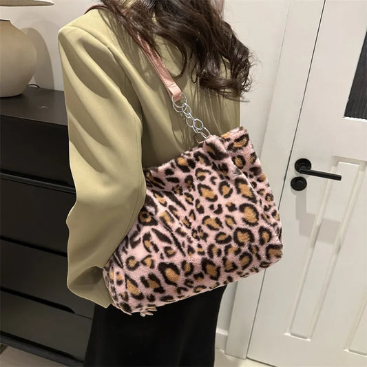🍒Leopard print tote bag large capacity over shoulder bag fur shopper bag women's faux fur handbags for college Carry Animal