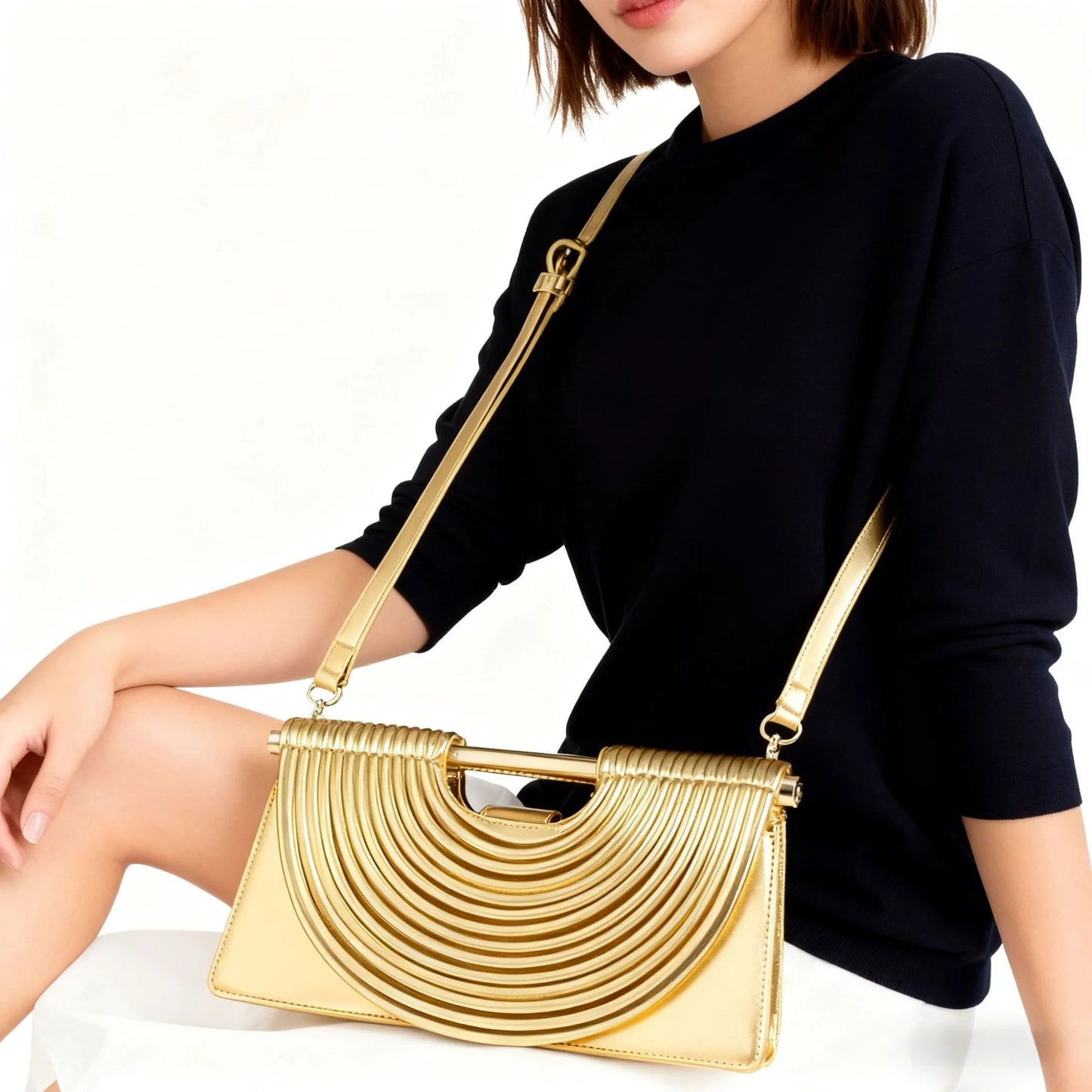 🍒Handwoven style Women's gold crossbody bag clutch handle occasion handbags smart casual strands pu material soft Texture triangle shape shoulder bag Strands Of Style
