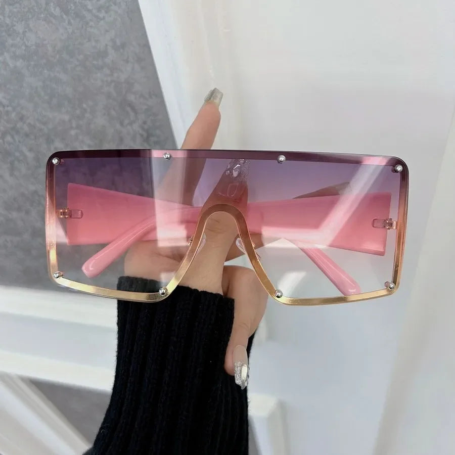 🍒Womens square sunglasses retro black sun lasses female eyewear cool shades uv400 high protection Square Flair