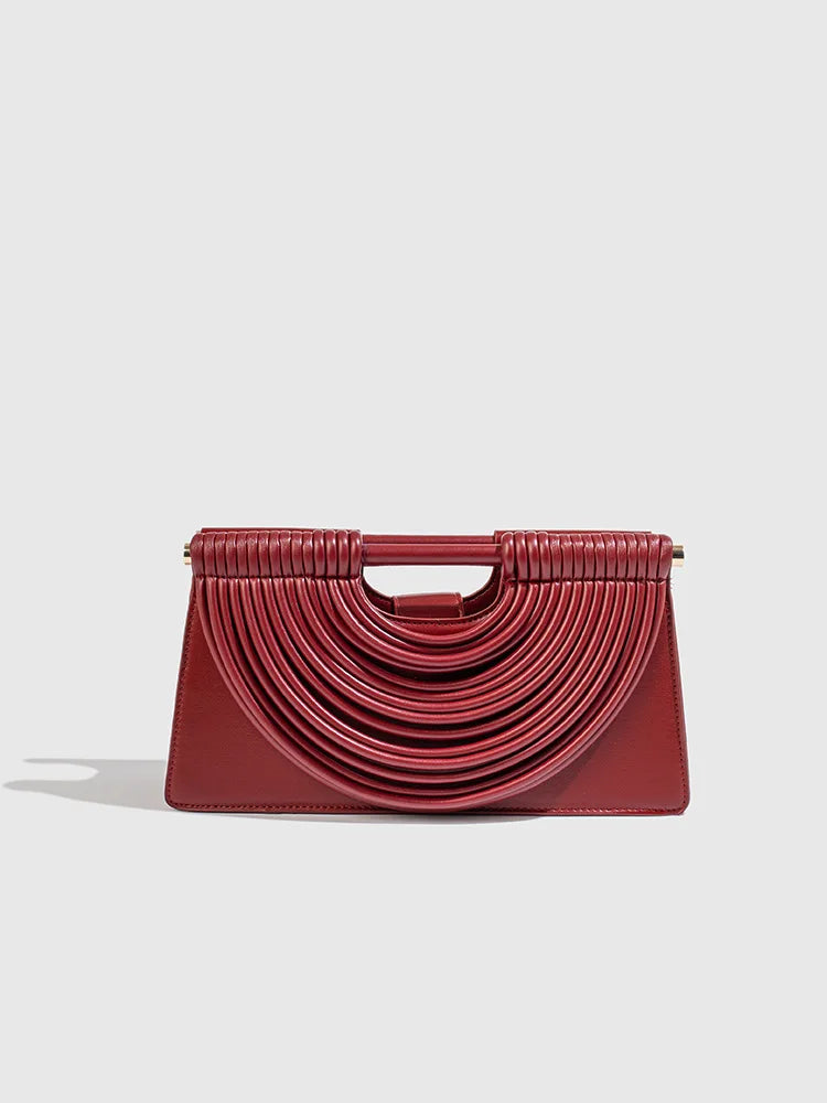 🍒Handwoven style Women's gold crossbody bag clutch handle occasion handbags smart casual strands pu material soft Texture triangle shape shoulder bag Strands Of Style