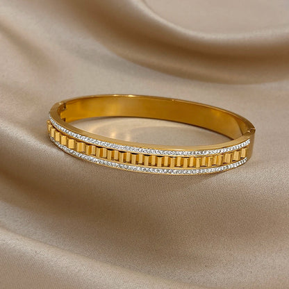 🍒Irregular geometric wave stainless steel bracelet with rhinestones exquisite gold colour cuff bangle smart casual Jewellery accessories Gifts Glitz Up Your Hand With A Band