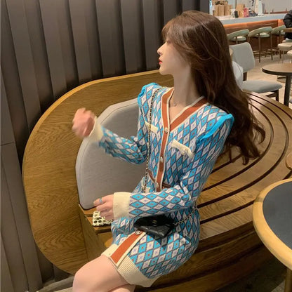🍒Knitted dress for women v- neck autumn winter fashion french style clothing smart casual female outfit women diamond checkered clothing Playout Plaids